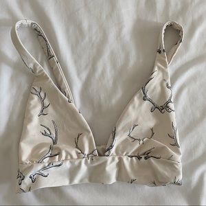 boys and arrows fillis top in buck yeah